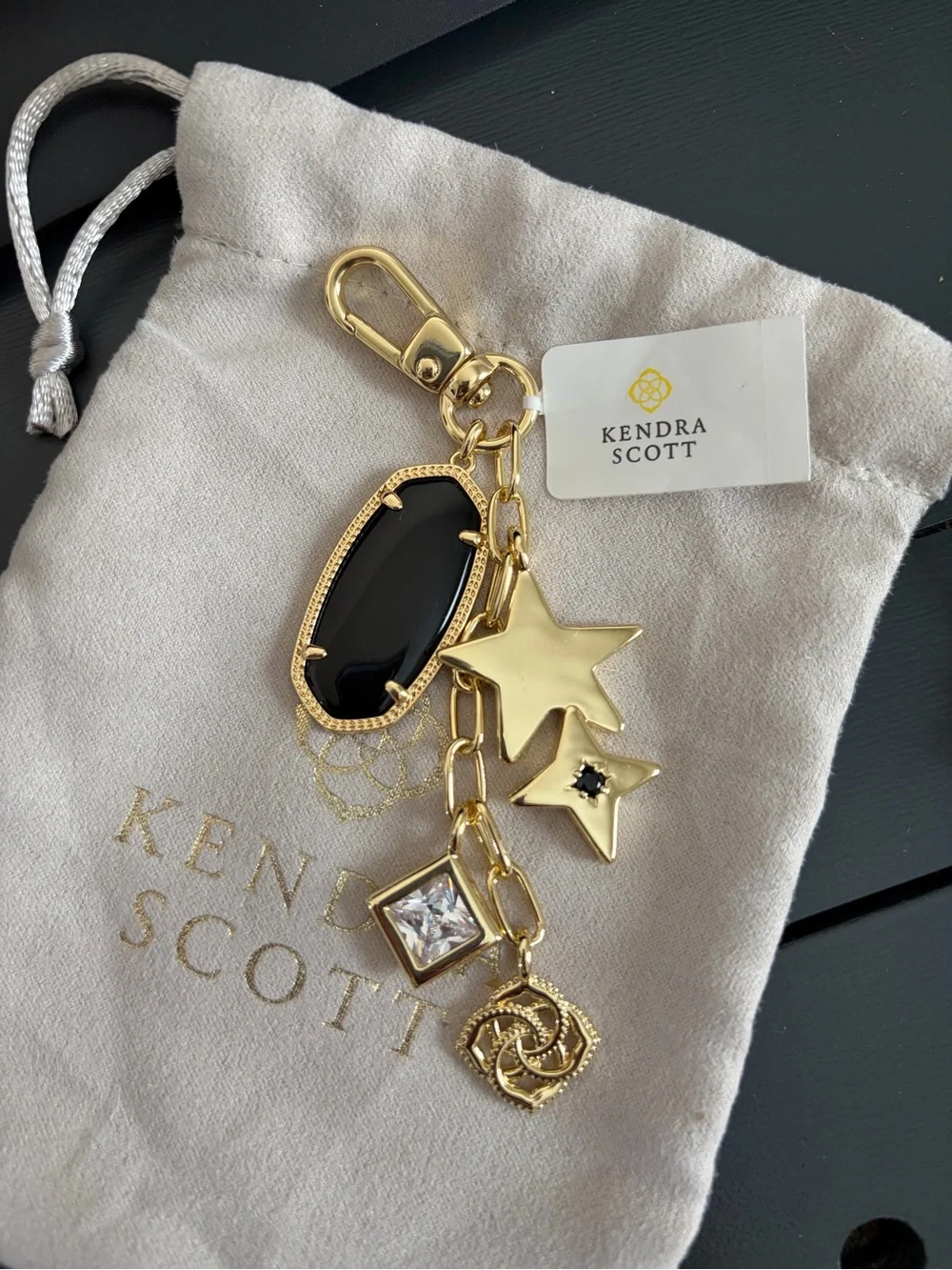 Kendra Scott red or